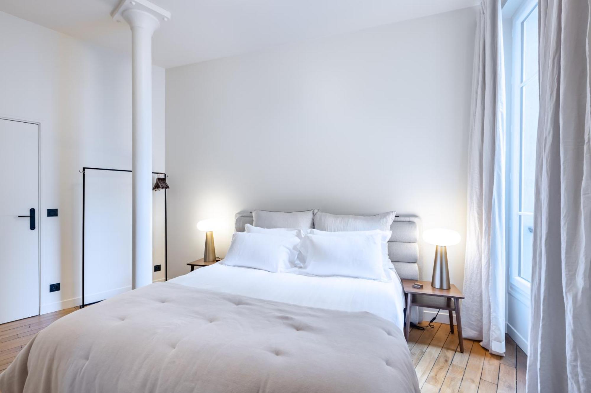 Luxury Near Louvre -topquartier- Near Metro Parigi